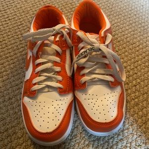 ORANGE DUNKS